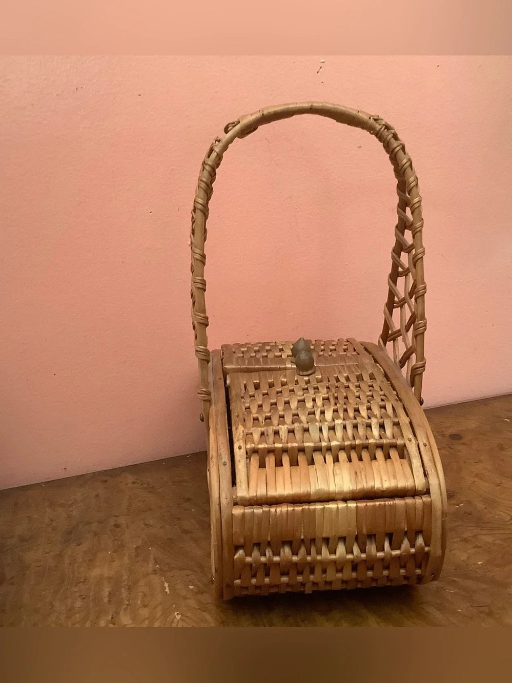 Vintage Wicker Handbag Basket 1960’s Unique, with a flaw